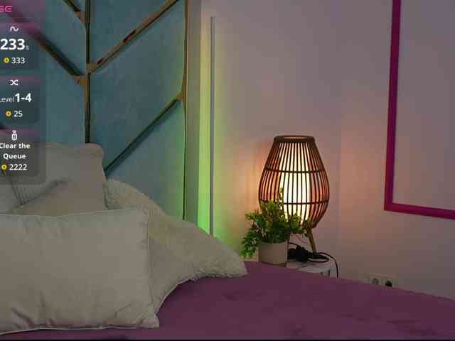 BagiraMays webcam