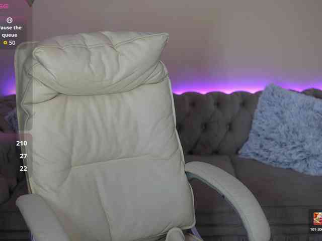 BagiraMays webcam