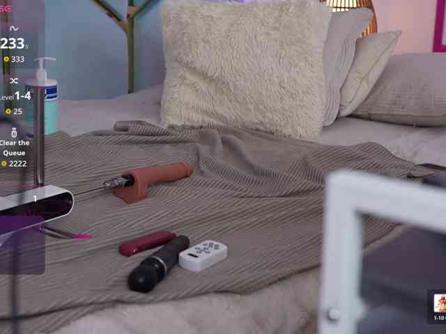 BagiraMays webcam