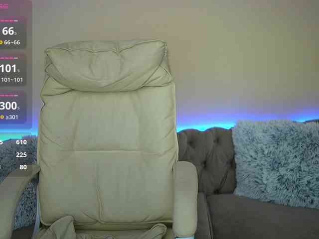 BagiraMays webcam