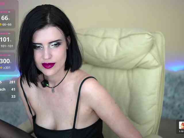 BagiraMays webcam