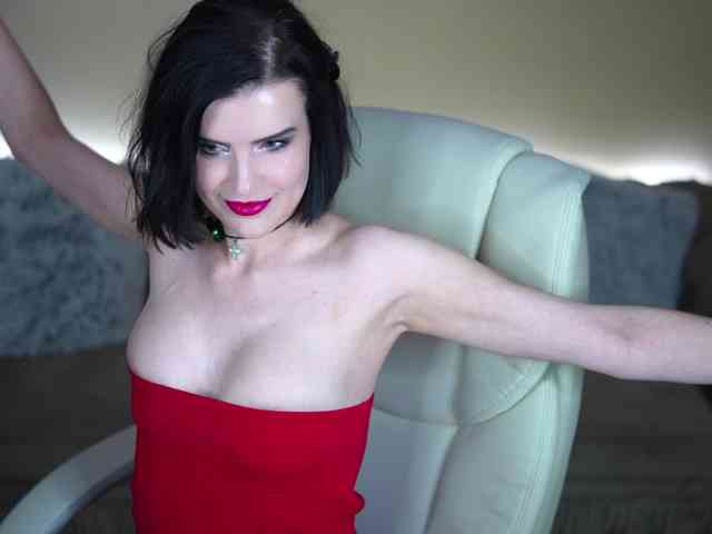 BagiraMays webcam
