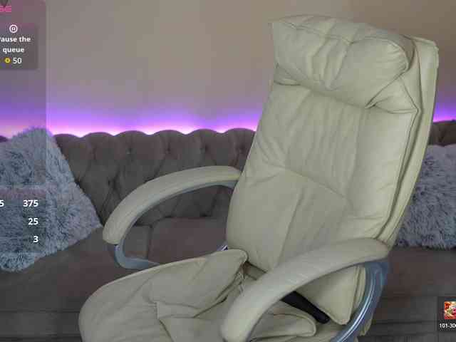 BagiraMays webcam