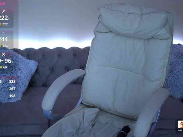BagiraMays webcam