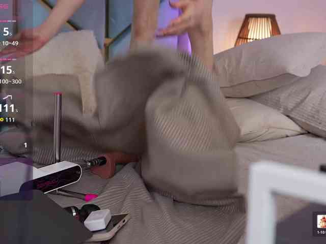 BagiraMays webcam
