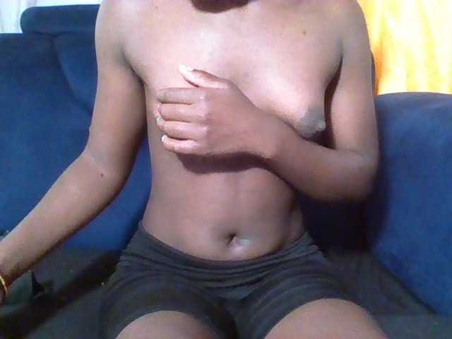 Sexyneptune live cam on BongaCams