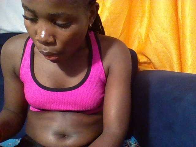 Sexyneptune live cam on BongaCams