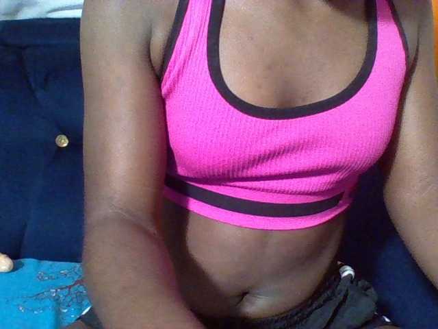 Sexyneptune live cam on BongaCams