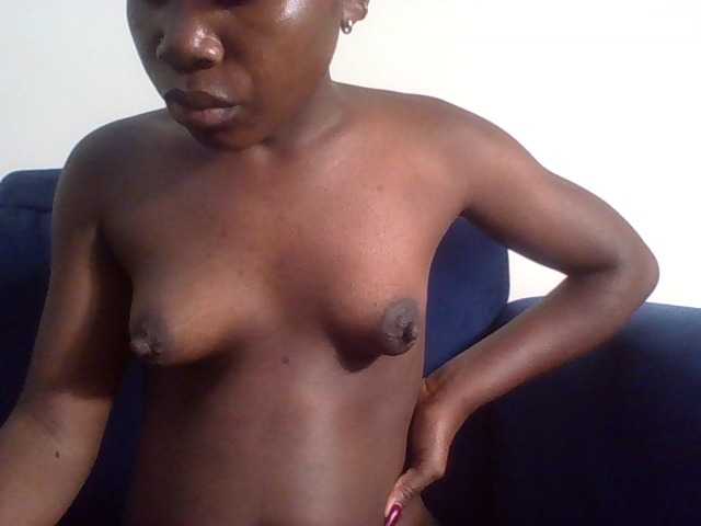 Sexyneptune live cam on BongaCams