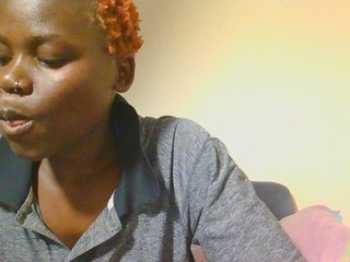 Midnightwhisper01's Live Webcam