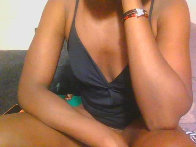 Midnightwhisper01 live cam on BongaCams