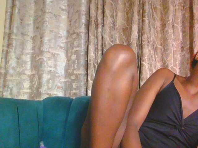 Midnightwhisper01 live cam on BongaCams