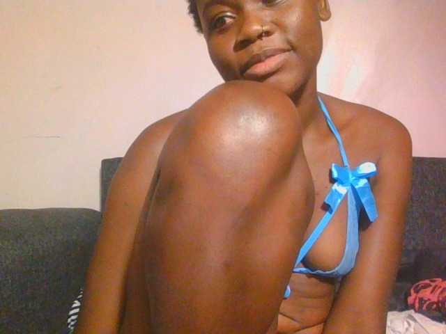 Midnightwhisper01 live cam on BongaCams