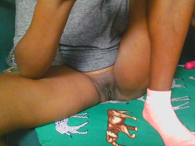 Midnightwhisper01 live cam on BongaCams