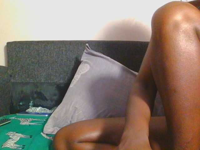 Midnightwhisper01 live cam on BongaCams