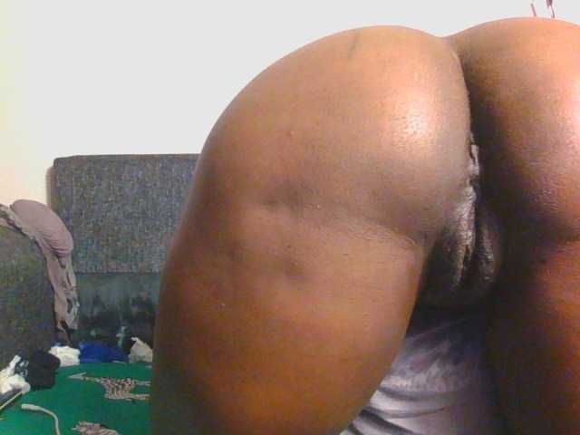 Midnightwhisper01 live cam on BongaCams