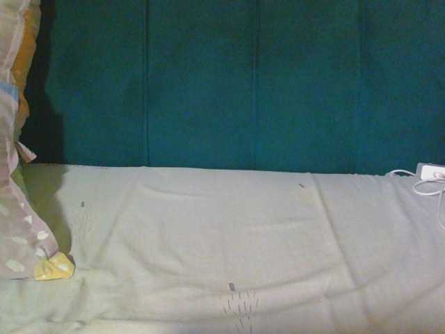 Midnightwhisper01 live cam preview