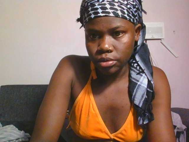 Midnightwhisper01 live cam on BongaCams