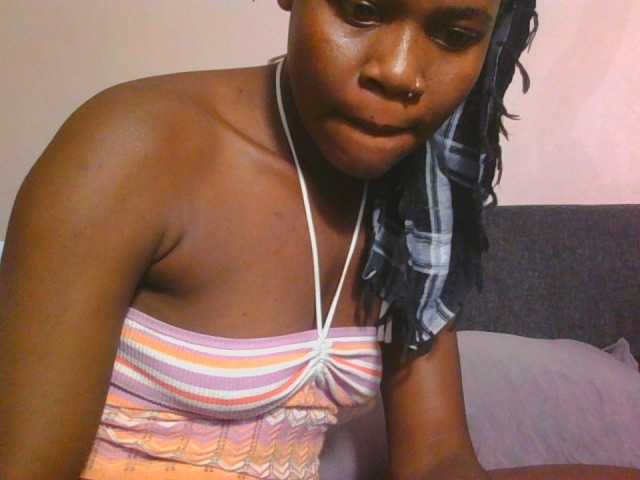 Midnightwhisper01 live cam on BongaCams