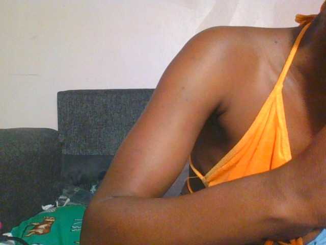Midnightwhisper01 live cam on BongaCams