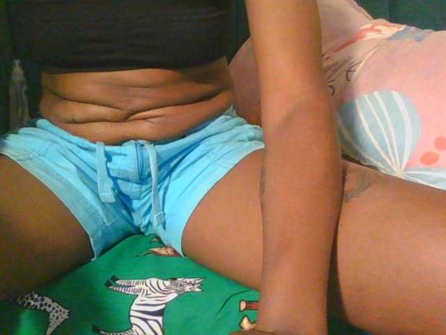 Midnightwhisper01 live cam on BongaCams