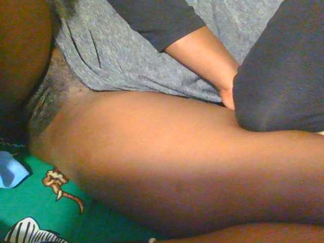 Midnightwhisper01 live cam on BongaCams