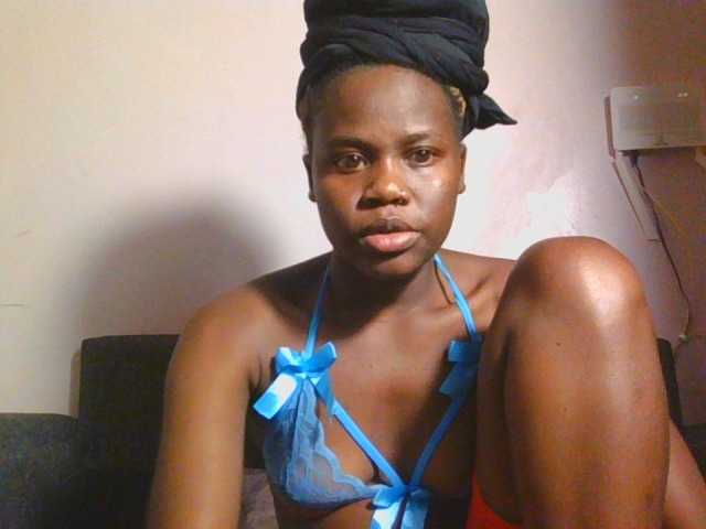 Midnightwhisper01 live cam on BongaCams