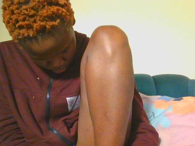 Midnightwhisper01 live cam on BongaCams