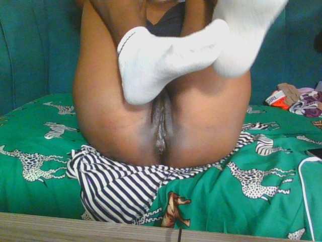Midnightwhisper01 live cam on BongaCams