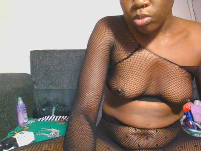 Midnightwhisper01 live cam on BongaCams