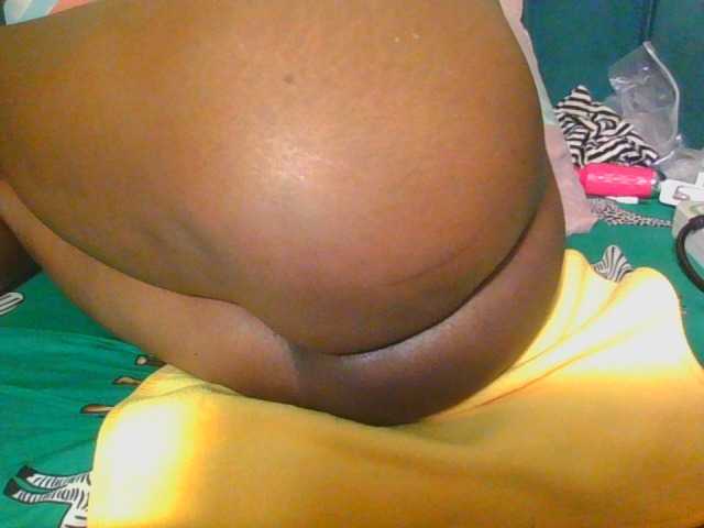 Midnightwhisper01 live cam on BongaCams