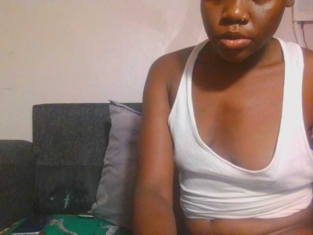 Midnightwhisper01 live cam on BongaCams