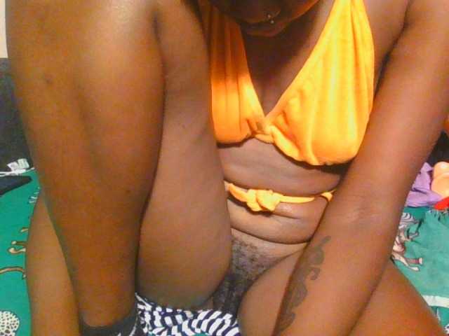 Midnightwhisper01 live cam on BongaCams