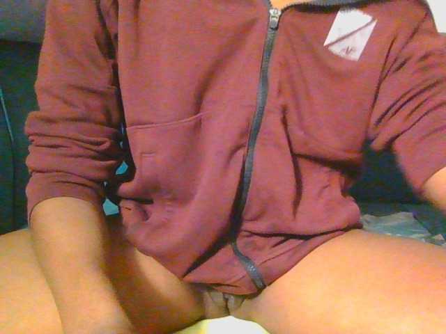 Midnightwhisper01 live cam on BongaCams