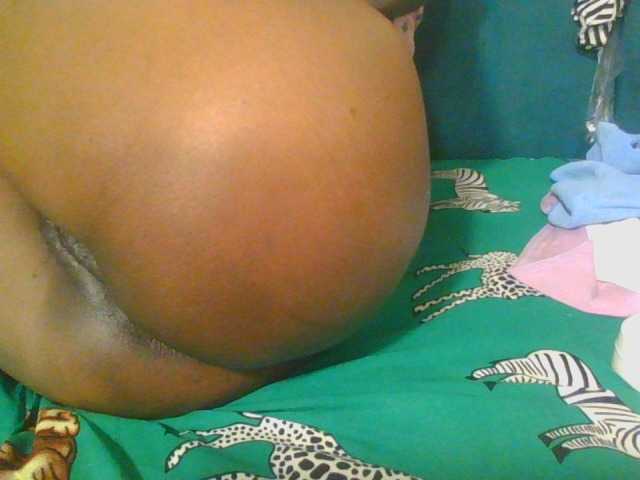 Midnightwhisper01 live cam on BongaCams