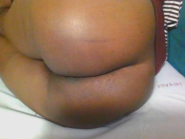 Midnightwhisper01 live cam on BongaCams