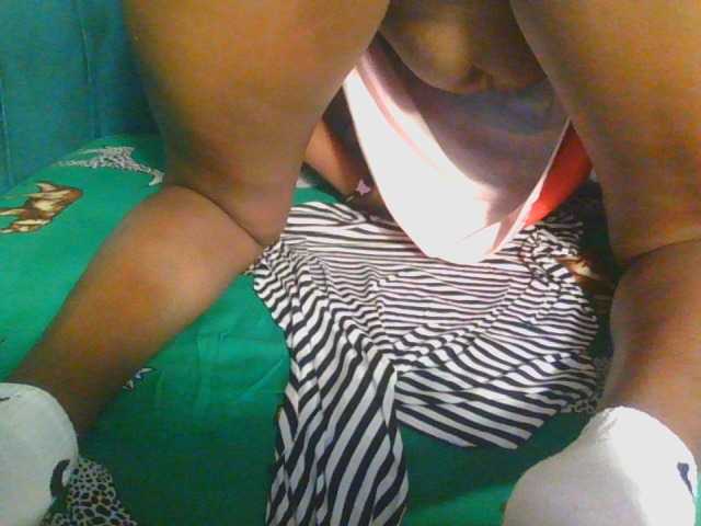 Midnightwhisper01 live cam on BongaCams