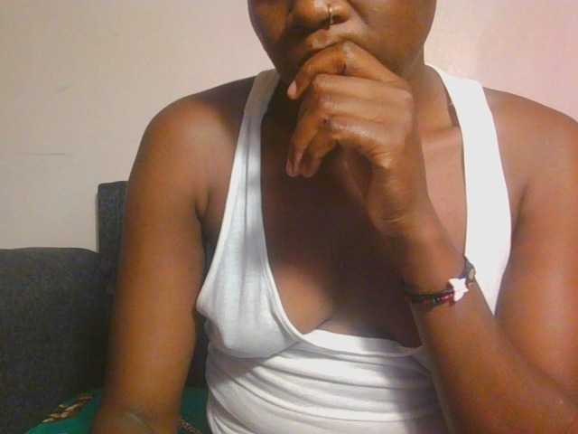 Midnightwhisper01 live cam on BongaCams
