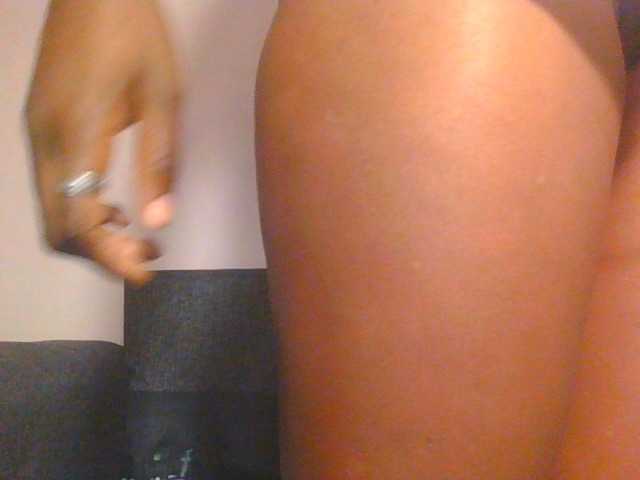 Midnightwhisper01 live cam on BongaCams