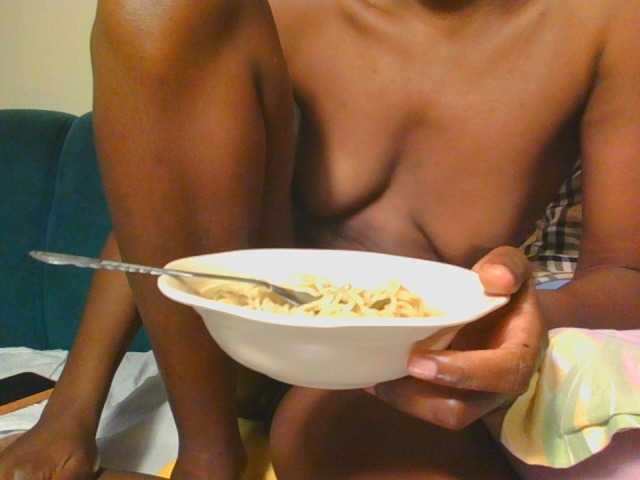 Midnightwhisper01 live cam on BongaCams