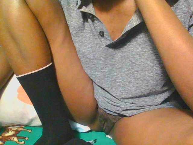 Midnightwhisper01 live cam on BongaCams