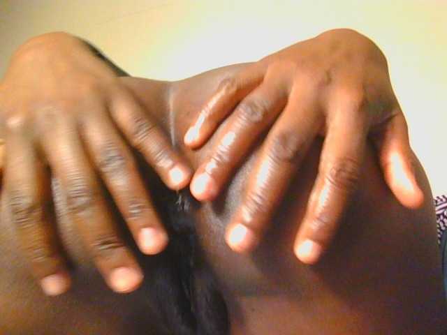 Midnightwhisper01 live cam on BongaCams