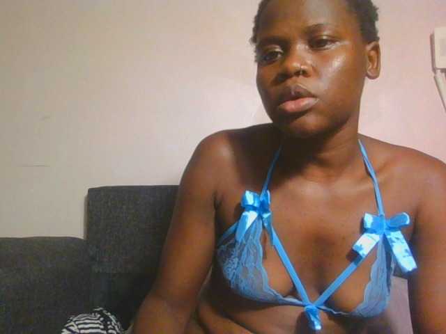 Midnightwhisper01 live cam on BongaCams
