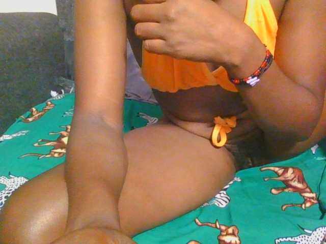 Midnightwhisper01 live cam on BongaCams