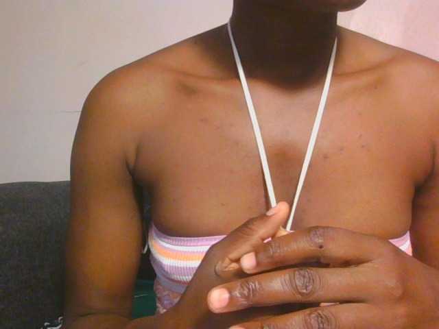Midnightwhisper01 live cam on BongaCams