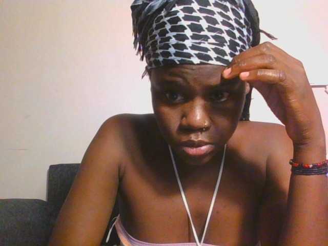 Midnightwhisper01 live cam on BongaCams