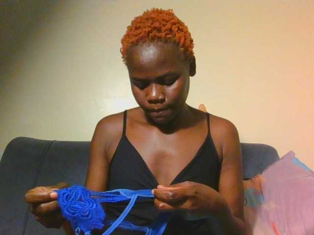 Midnightwhisper01 live cam on BongaCams