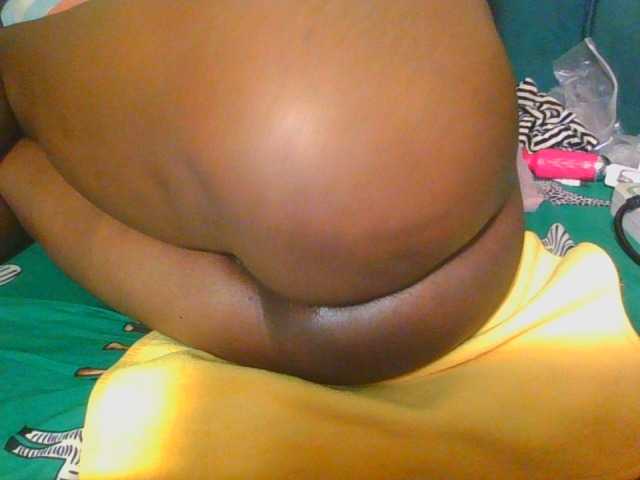 Midnightwhisper01 live cam on BongaCams