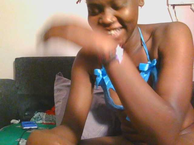 Midnightwhisper01 live cam on BongaCams