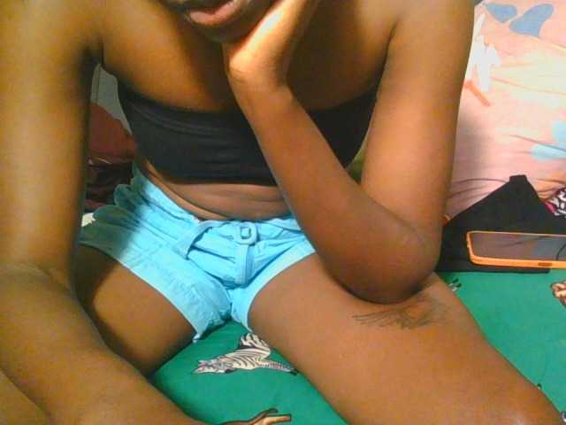 Midnightwhisper01 live cam on BongaCams